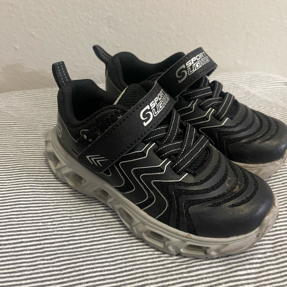 Toddler light up shoes